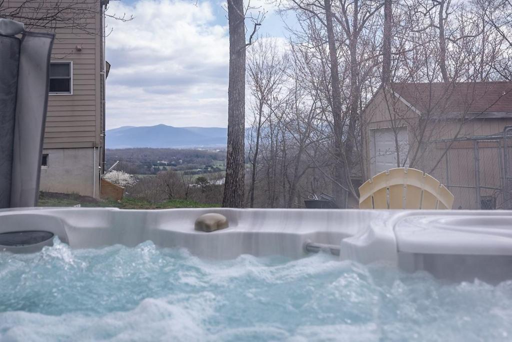 Mockingbird Mountain Spa And Retreat Luray Exterior foto